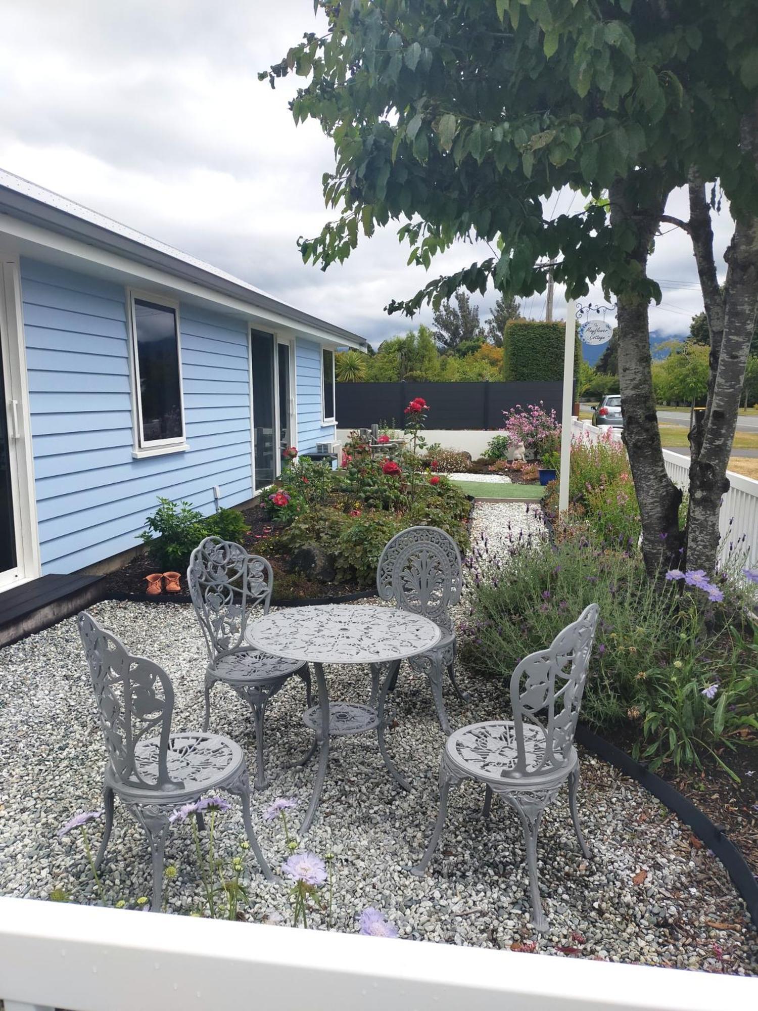 The Mayflower Cottage Te Anau Exterior foto